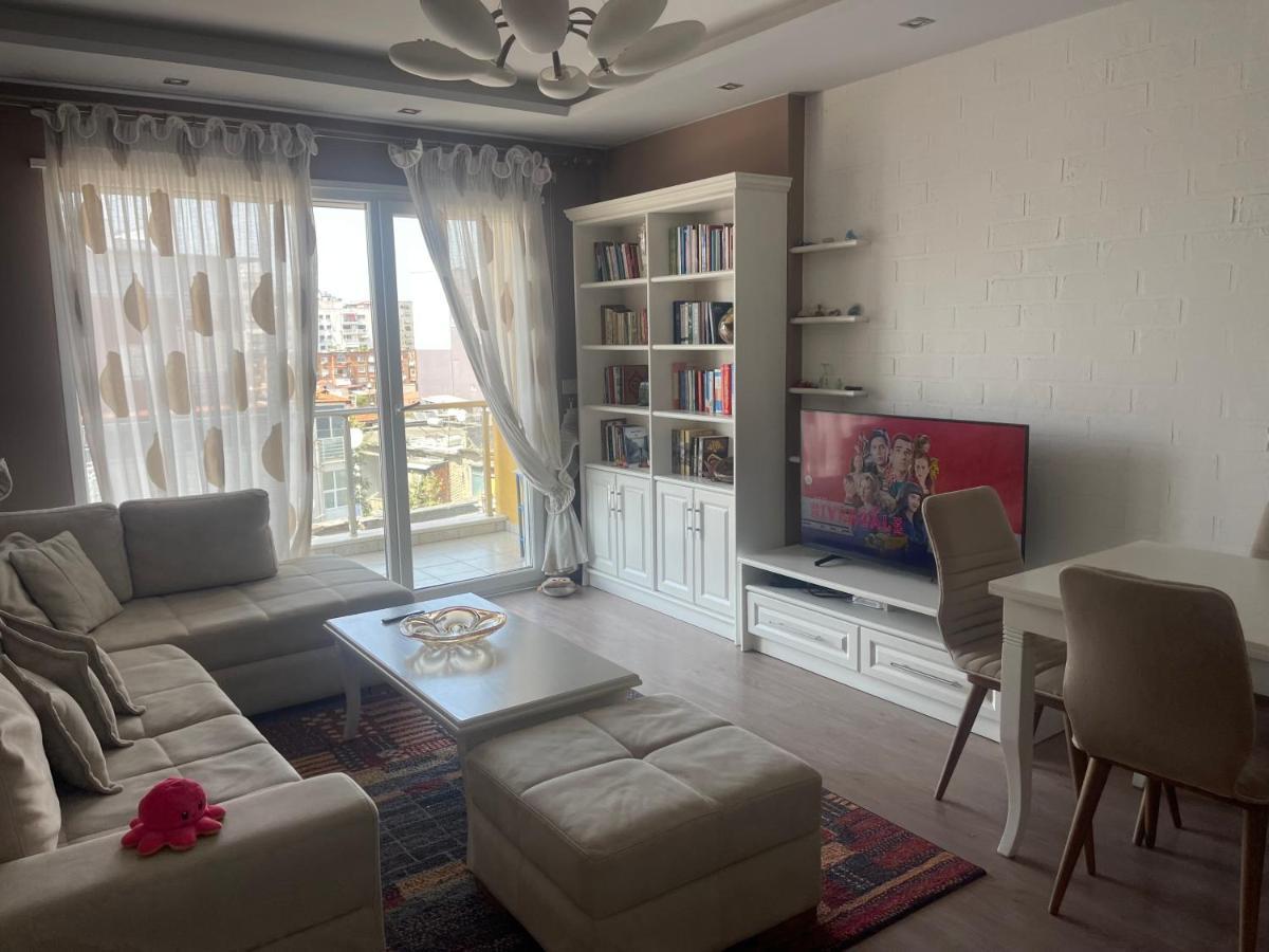 Anna'S Apartment 2 Тирана Екстер'єр фото